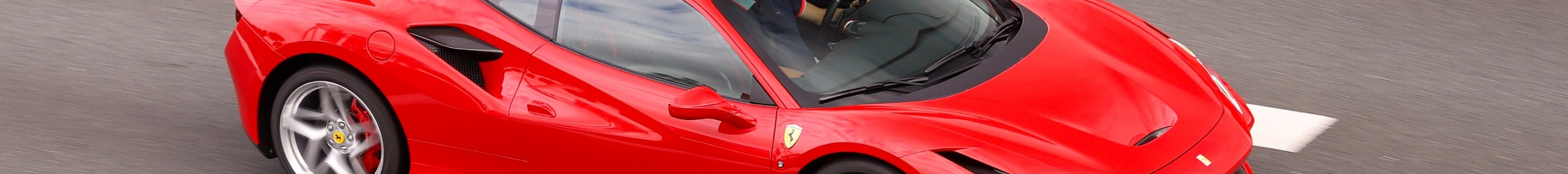 Ferrari F8 Tributo