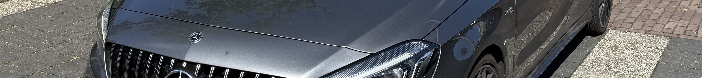 Mercedes-AMG A 45 W176 2015