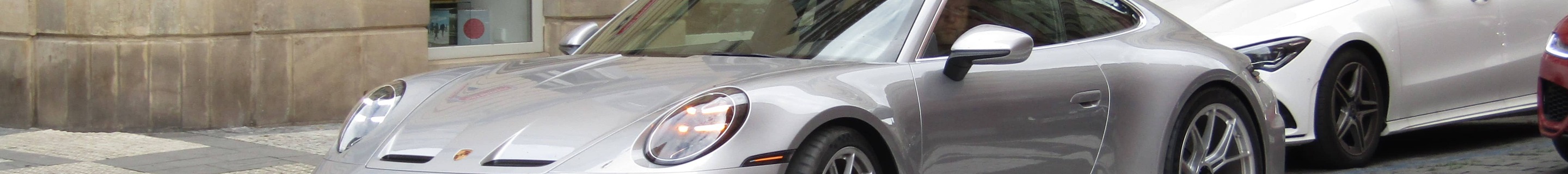 Porsche 992 GT3 Touring MkII