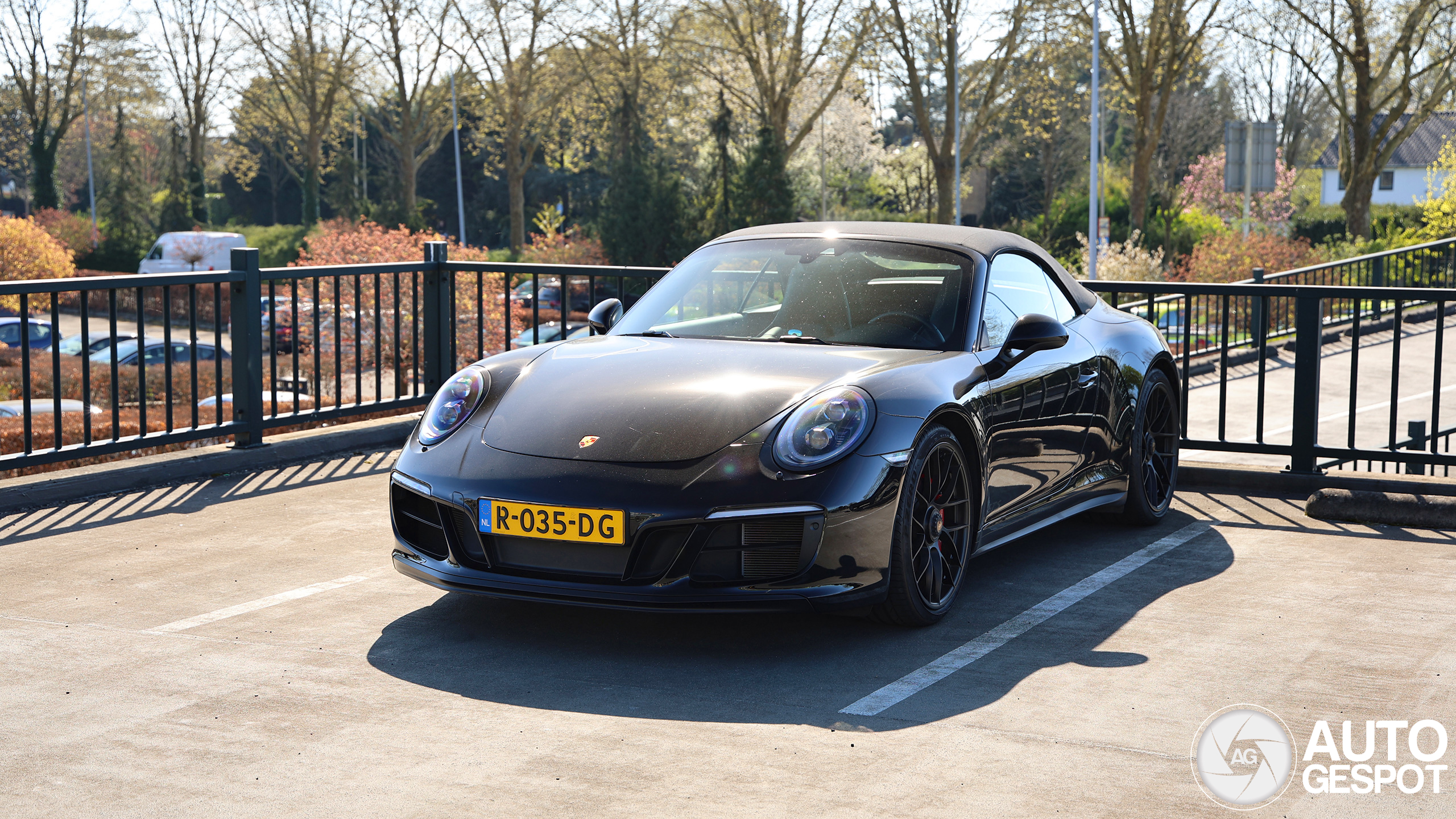 Porsche 991 Carrera 4 GTS Cabriolet MkII