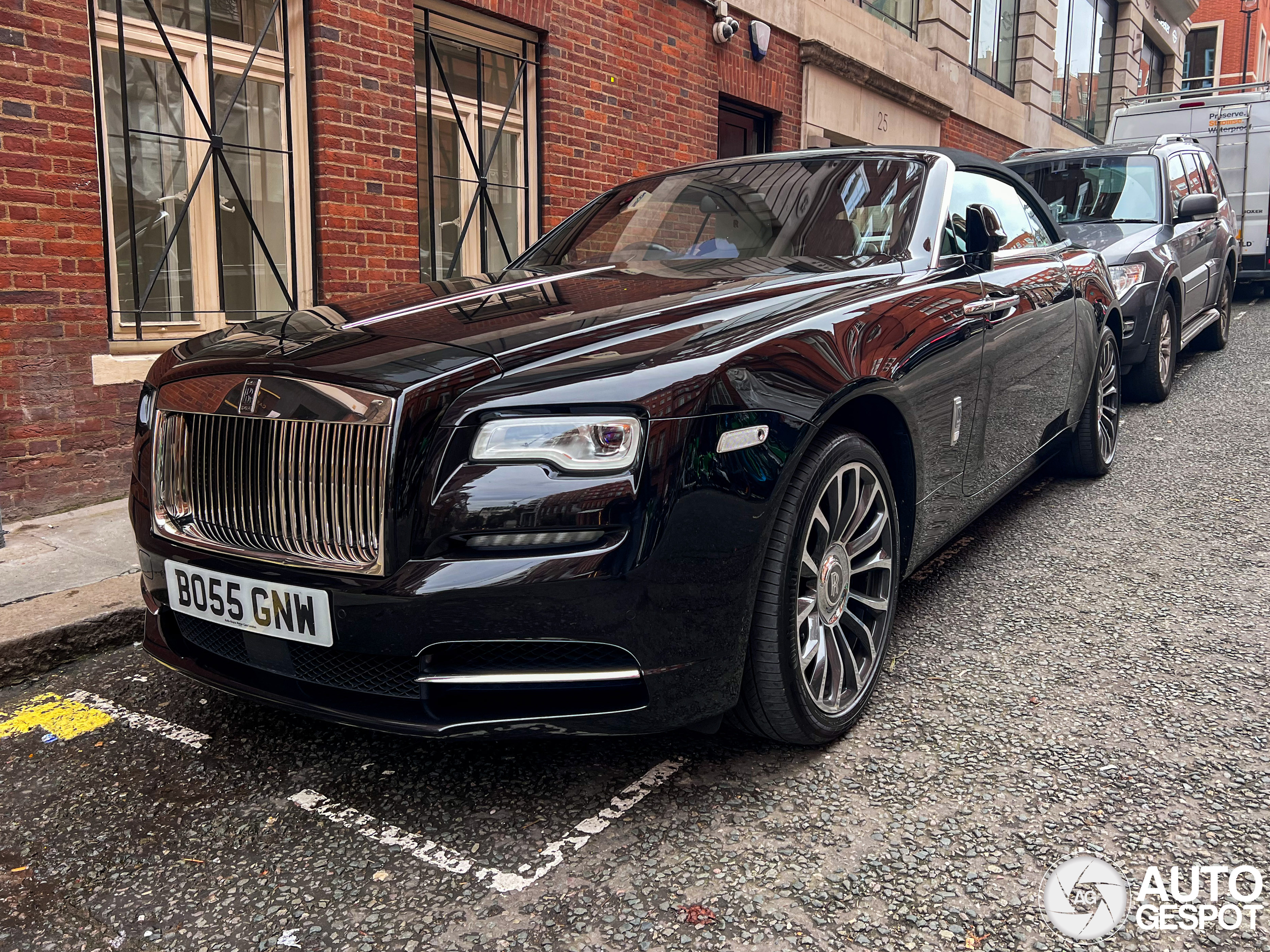 Rolls-Royce Dawn