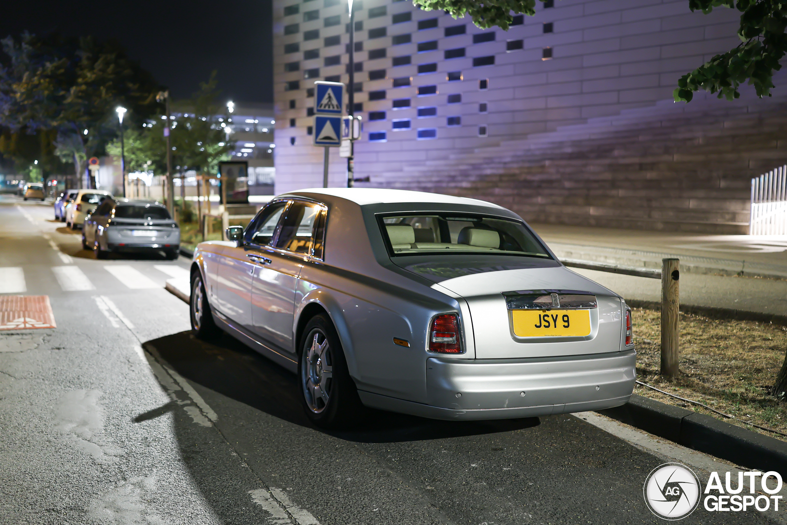 Rolls-Royce Phantom