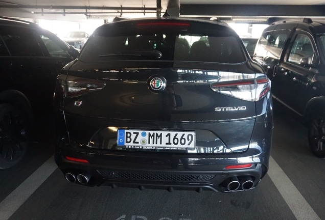 Alfa Romeo Stelvio Quadrifoglio 2020