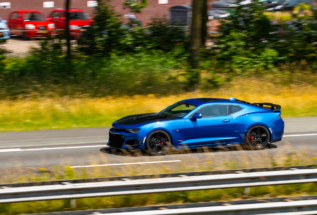 Chevrolet Camaro SS 1LE 2017