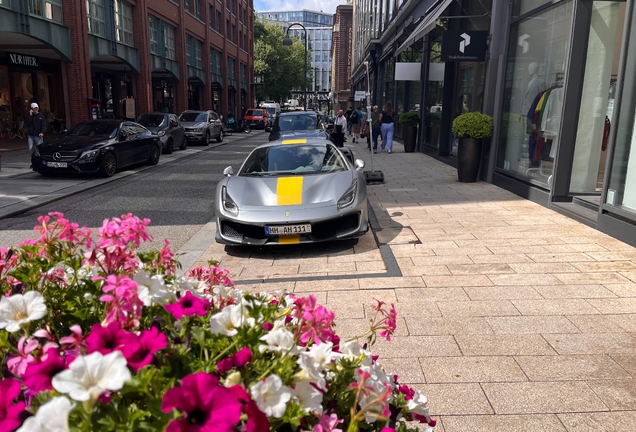 Ferrari 488 Pista