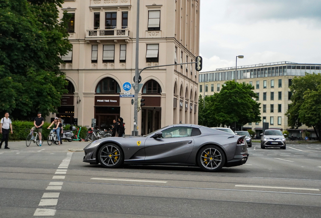 Ferrari 812 GTS