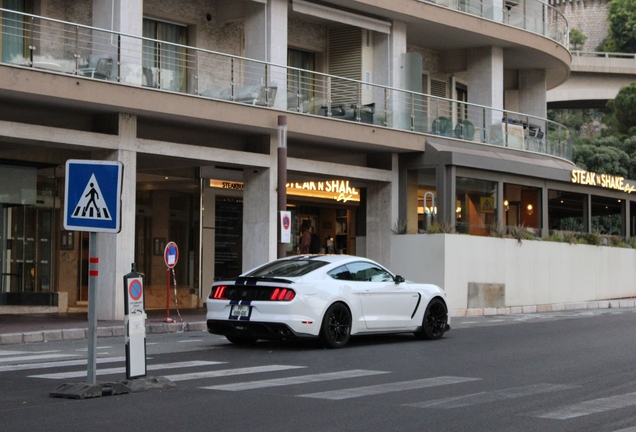 Ford Mustang Shelby GT350 2015