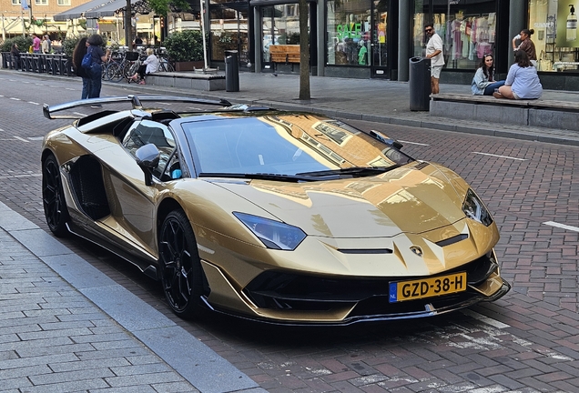 Lamborghini Aventador LP770-4 SVJ Roadster