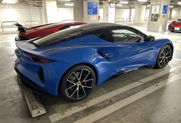 Lotus Emira