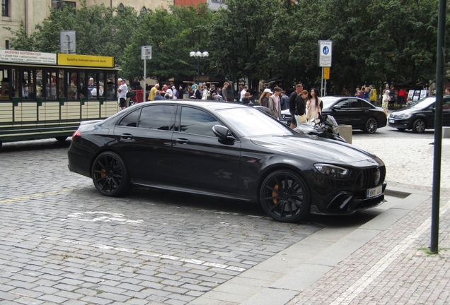 Mercedes-AMG Brabus E B40-700 W213 2021