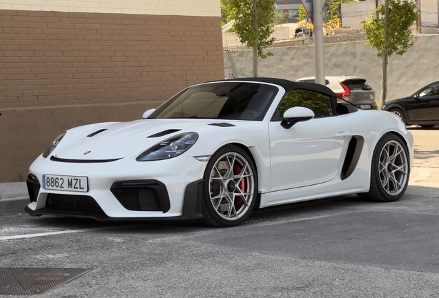 Porsche 718 Spyder RS