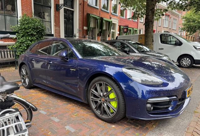 Porsche 971 Panamera Turbo S E-Hybrid Sport Turismo MkII