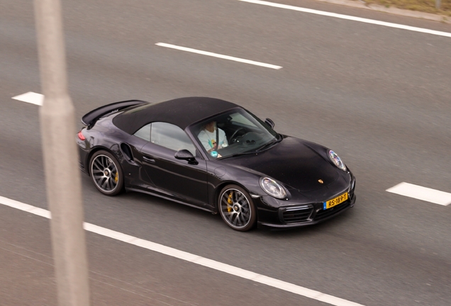 Porsche 991 Turbo S Cabriolet MkII