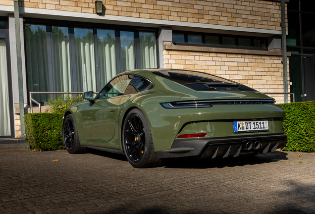 Porsche 992 GT3 Touring