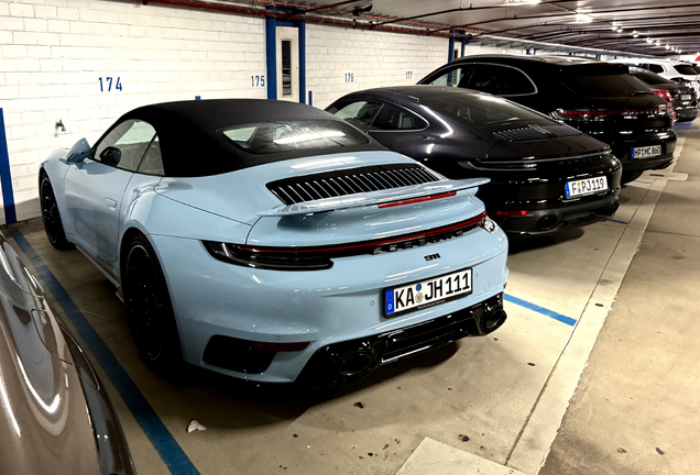 Porsche 992 Turbo S Cabriolet