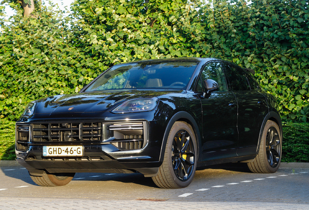Porsche Cayenne Coupé Turbo E-Hybrid