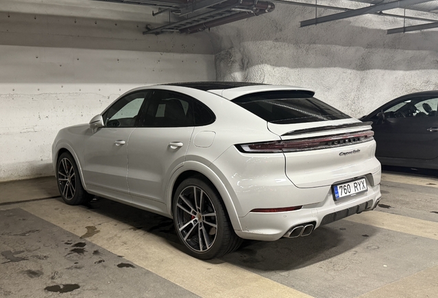 Porsche Cayenne Coupé Turbo E-Hybrid