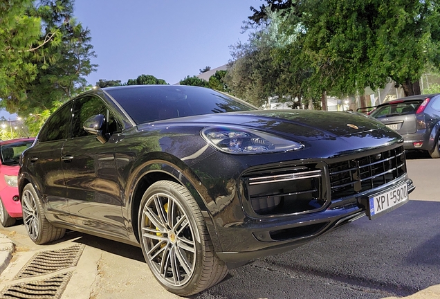 Porsche Cayenne Coupé Turbo S E-Hybrid