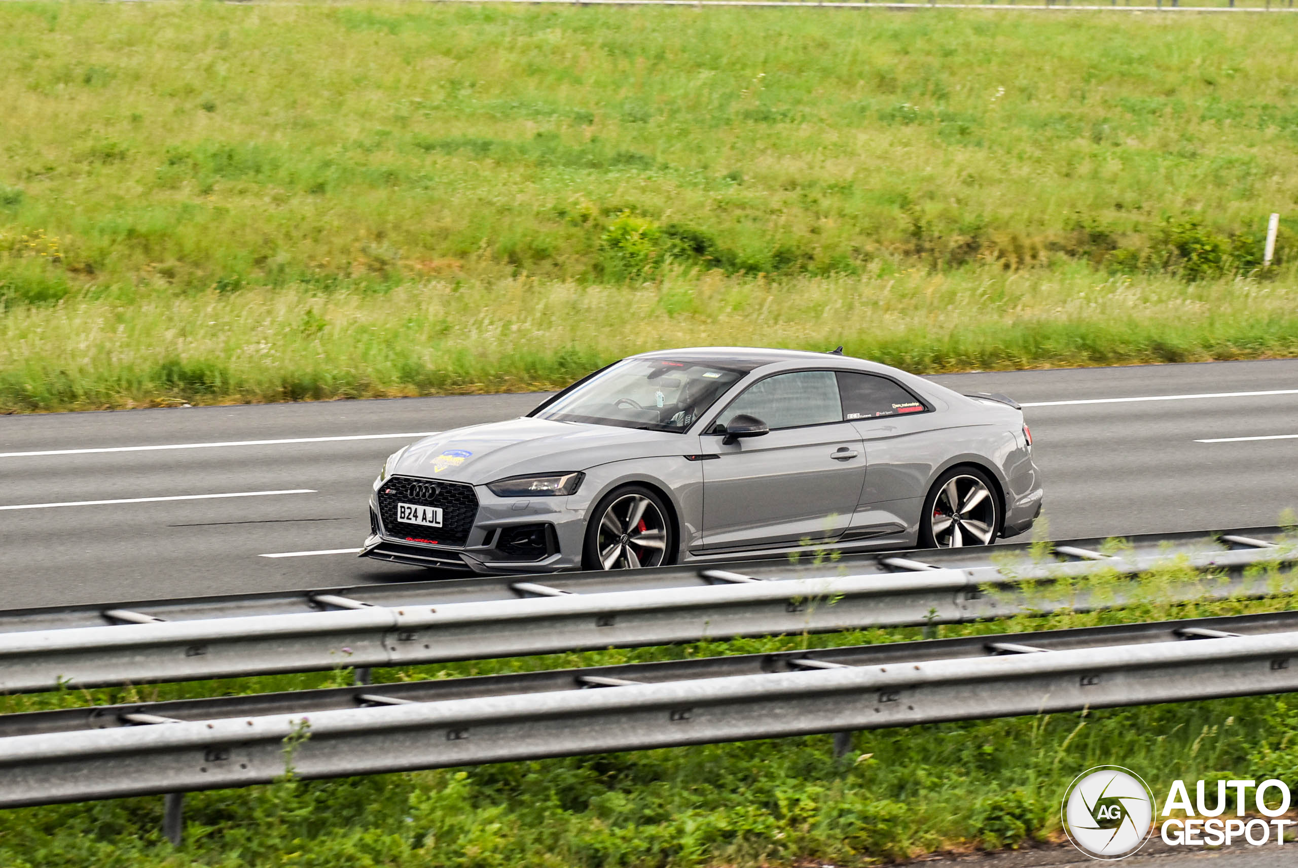 Audi RS5 B9