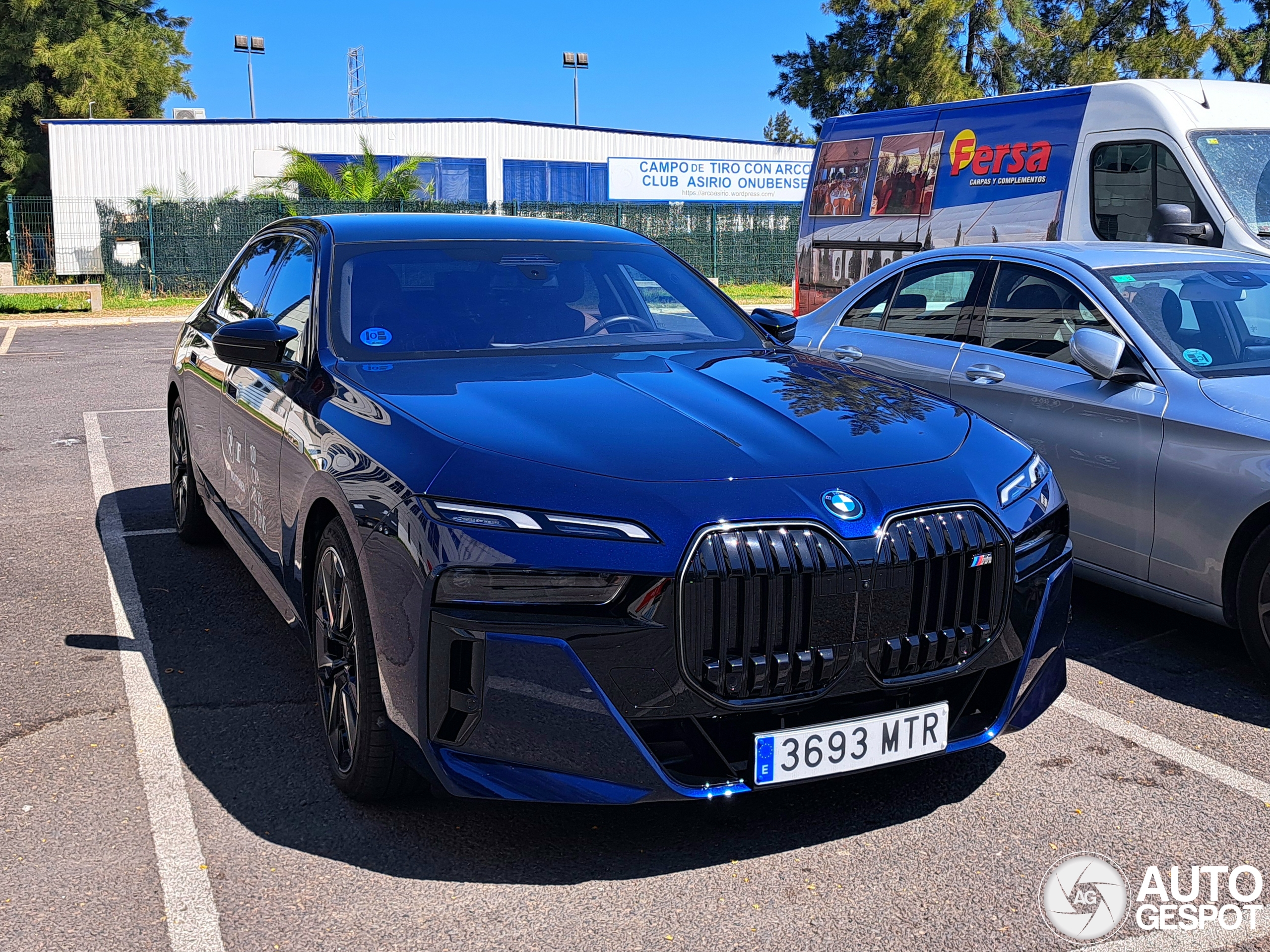 BMW M760e xDrive