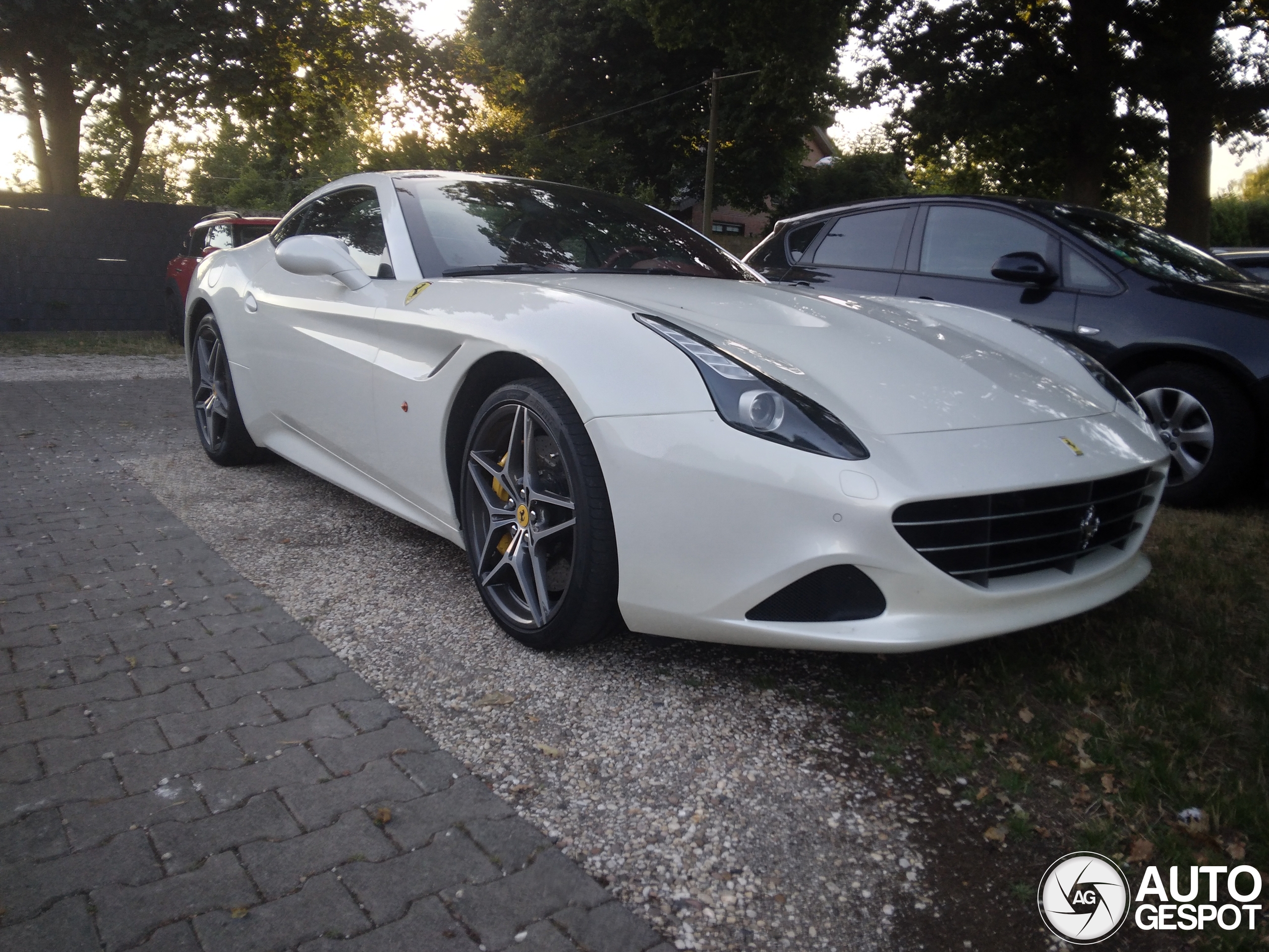 Ferrari California T