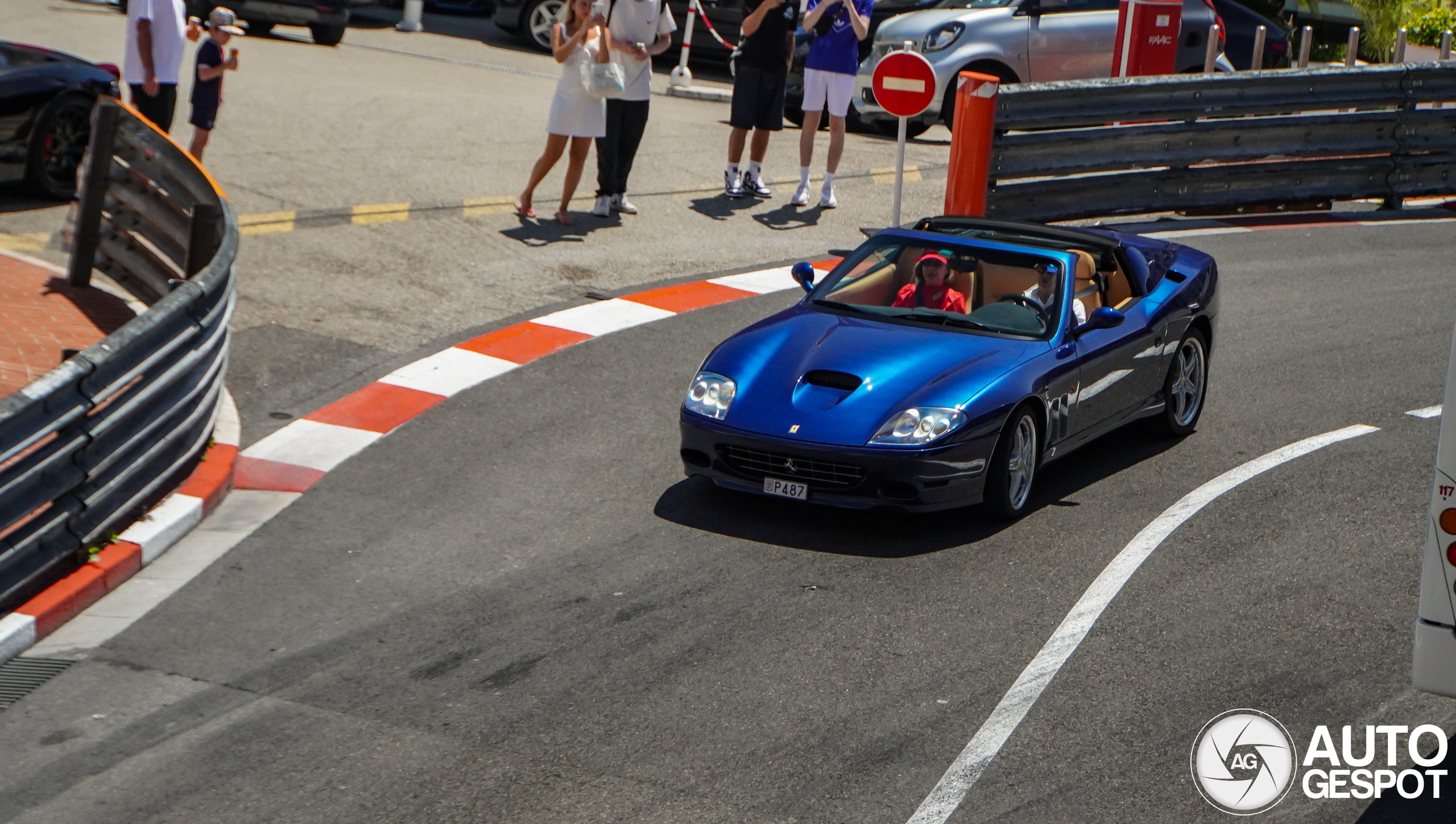 ルックスマート FERRARI SUPERAMERICA 2004 LS126-4_1200x1200.jpg?v=1711657954