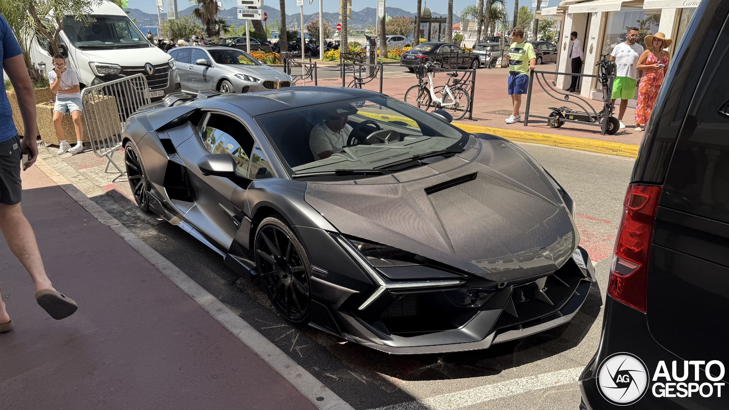 Lamborghini Revuelto Mansory Initiate