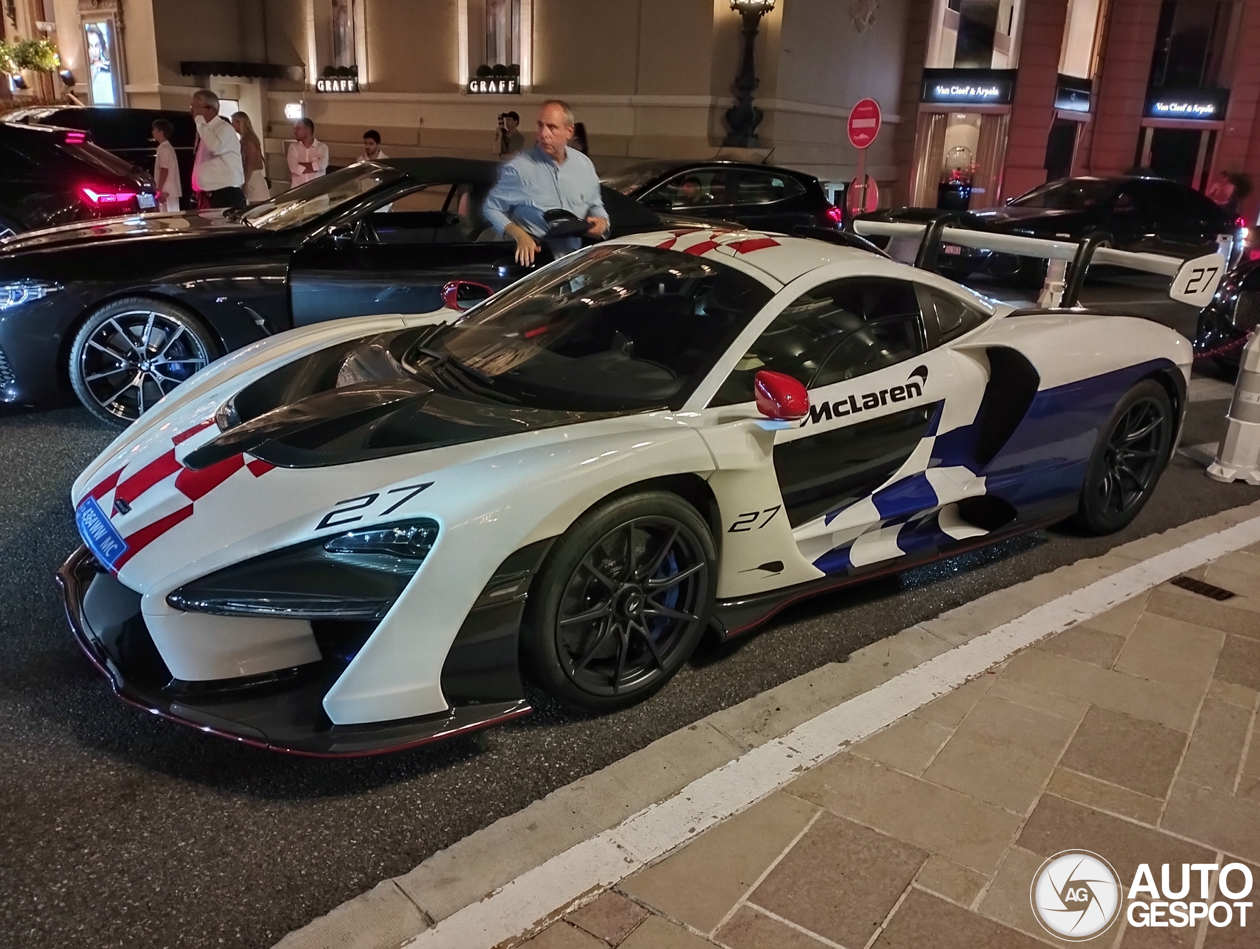 McLaren Senna