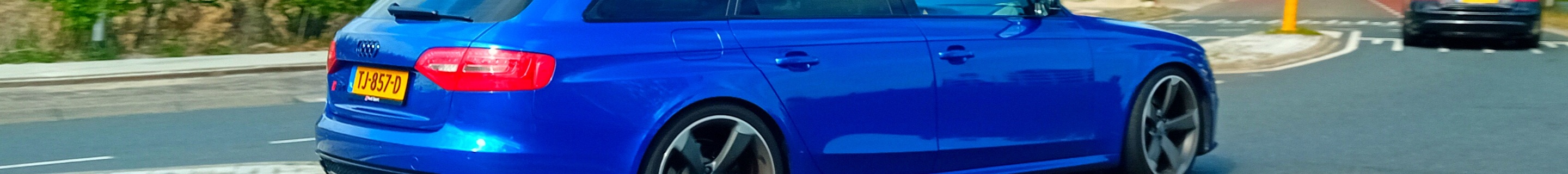 Audi RS4 Avant B8