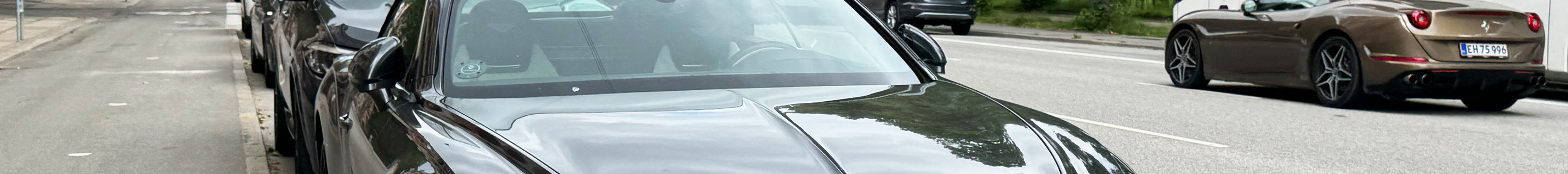Bentley Continental GTC 2019