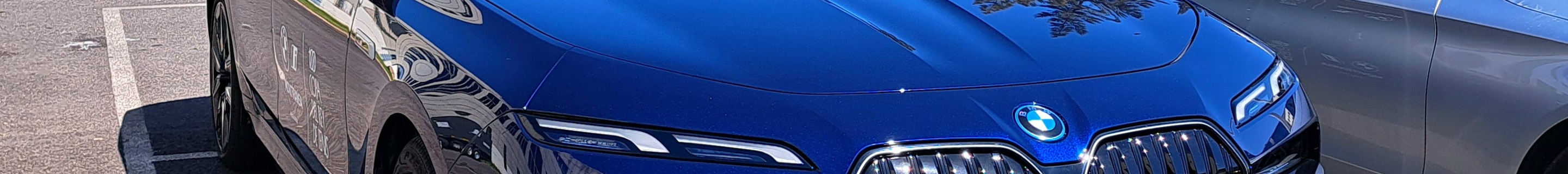BMW M760e xDrive