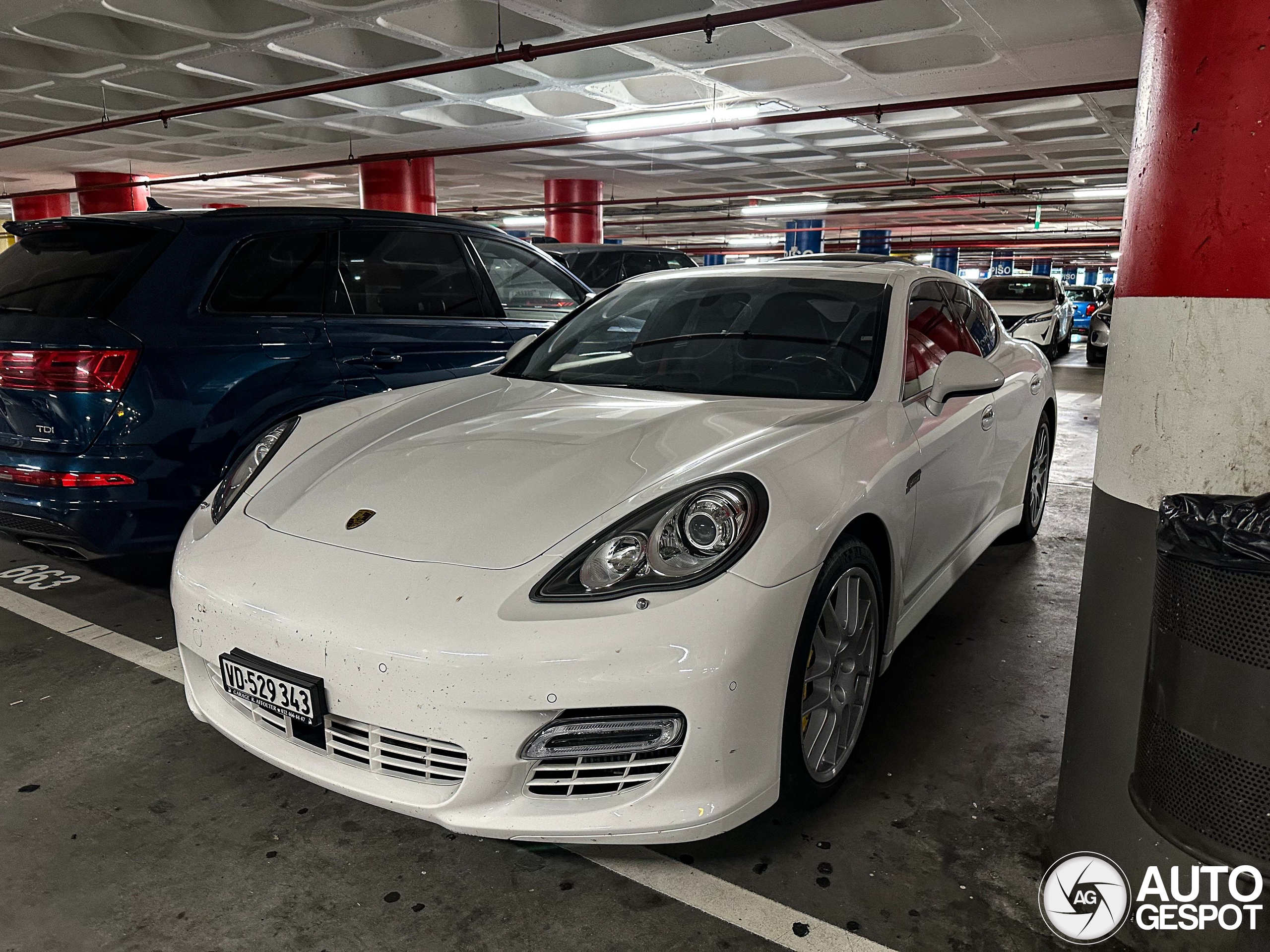 Porsche 970 Panamera Turbo MkI