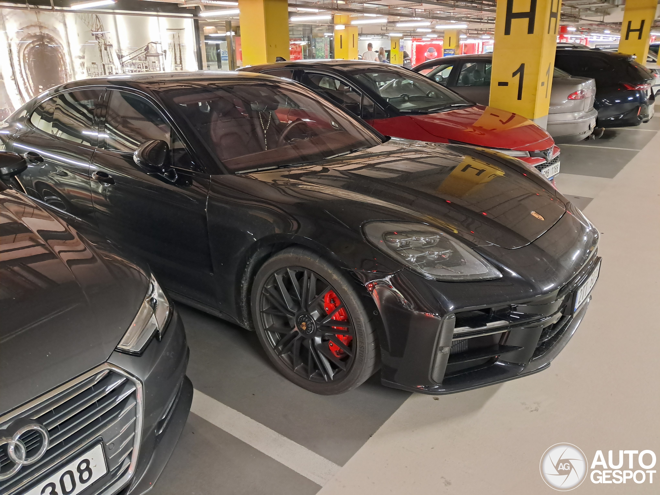 Porsche 972 Panamera GTS MkI