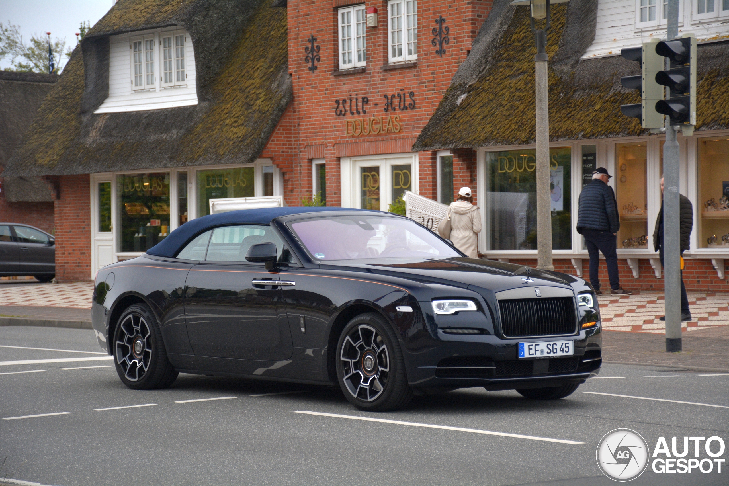 Rolls-Royce Dawn Black Badge