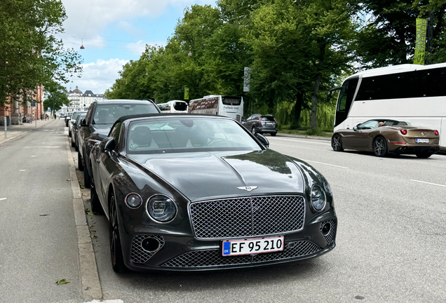Bentley Continental GTC 2019