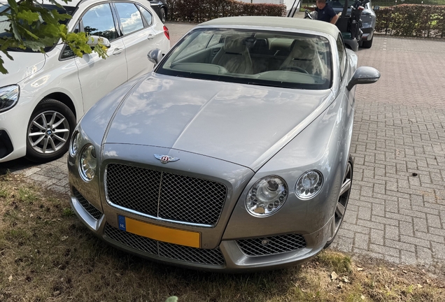 Bentley Continental GTC V8