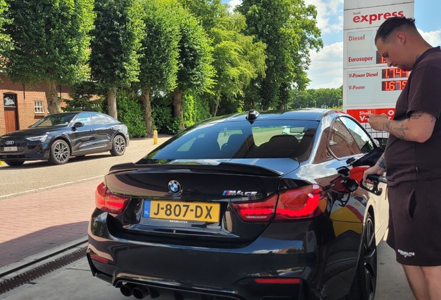 BMW M4 F82 CS