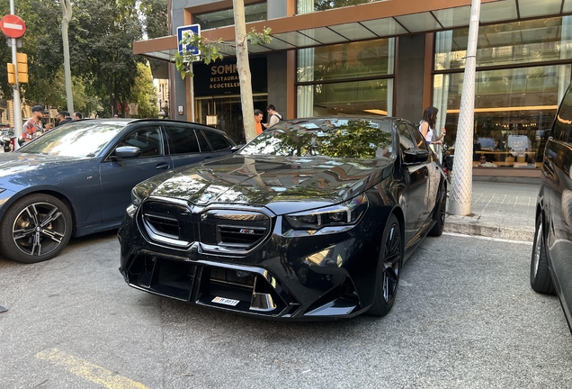 BMW M5 G90