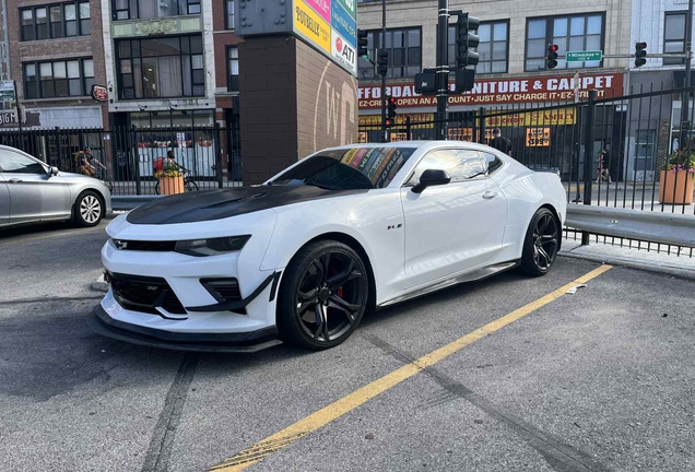 Chevrolet Camaro SS 1LE 2017