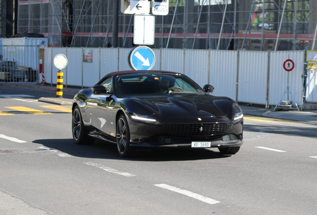 Ferrari Roma Spider