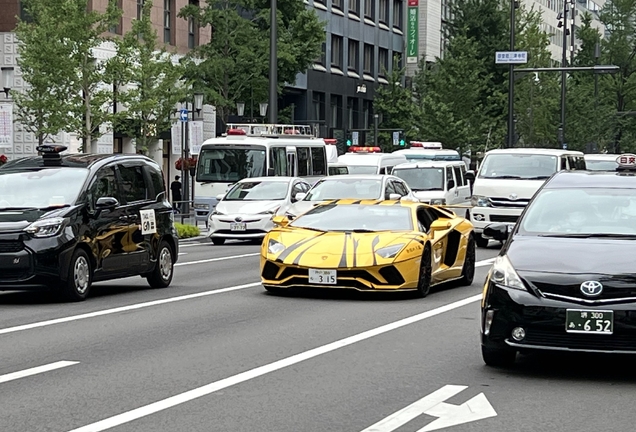 Lamborghini Aventador S LP740-4