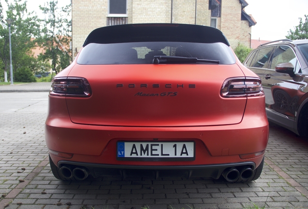 Porsche 95B Macan GTS
