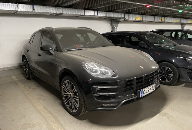 Porsche 95B Macan Turbo