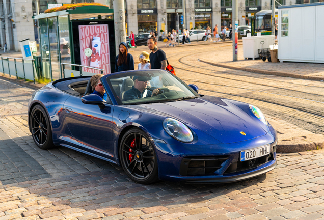 Porsche 992 Carrera 4 GTS Cabriolet