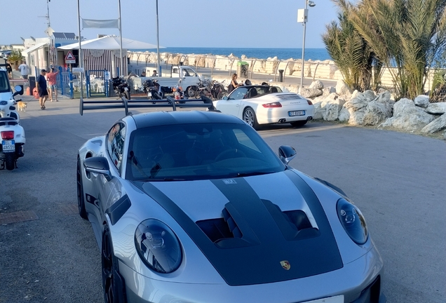 Porsche 992 GT3 RS Weissach Package
