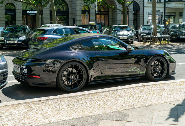 Porsche 992 GT3 Touring