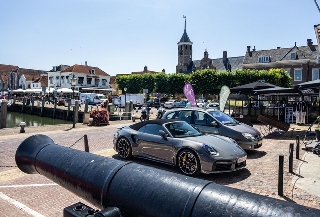 Porsche 992 Turbo S Cabriolet