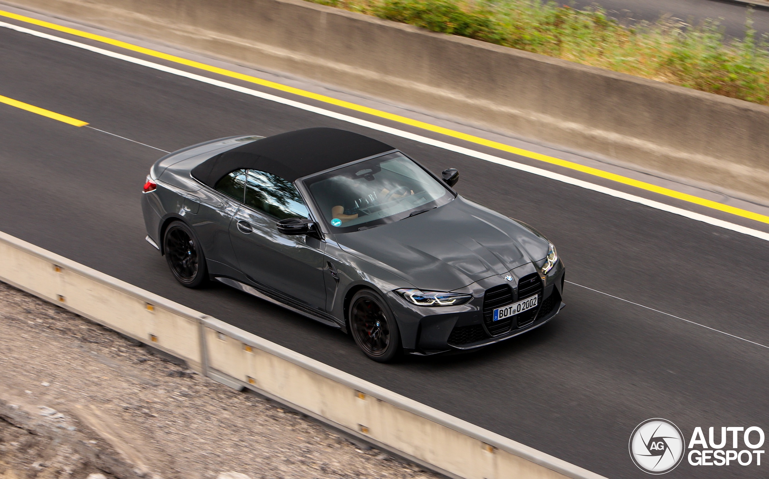 BMW M4 G83 Convertible Competition