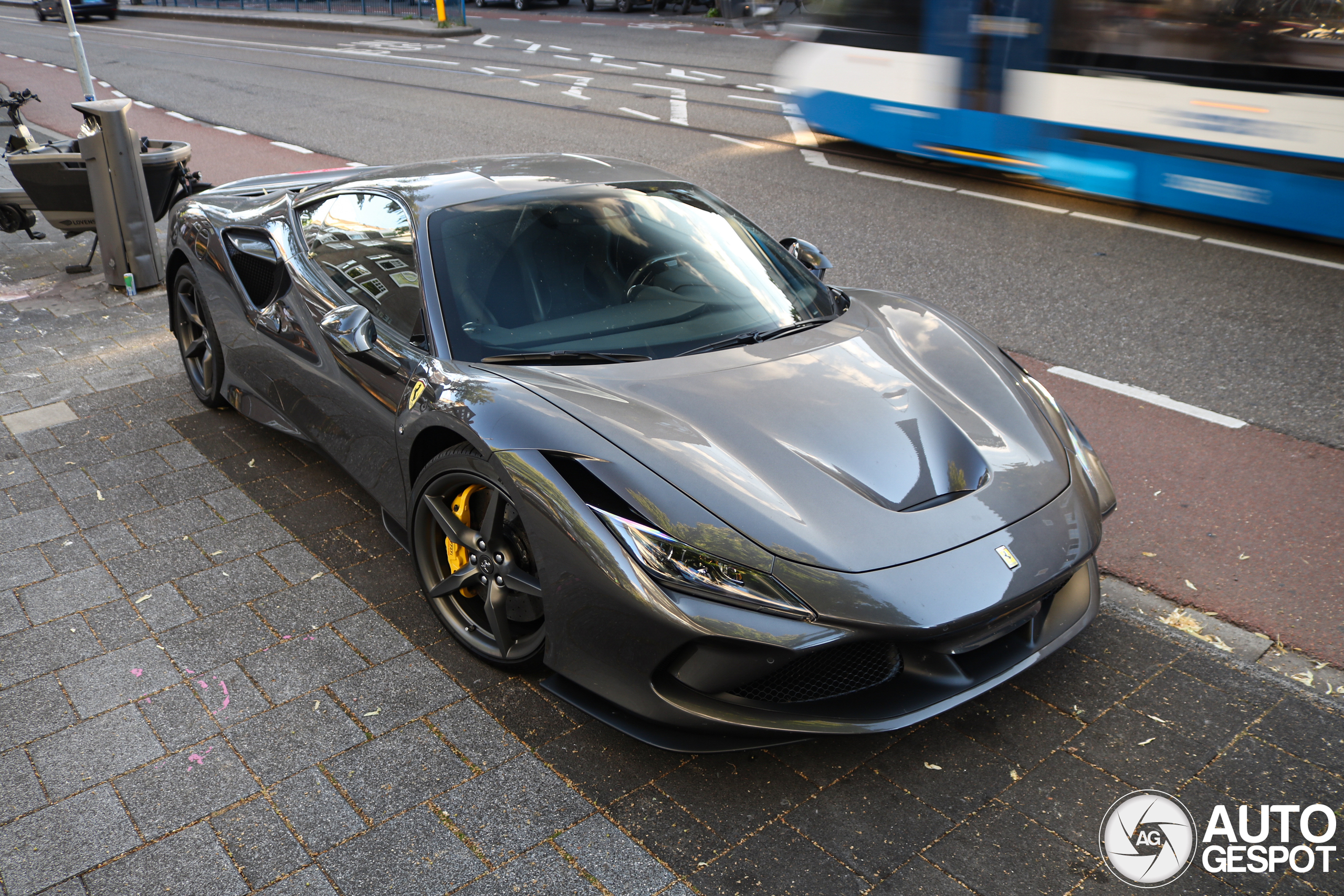 Ferrari F8 Tributo