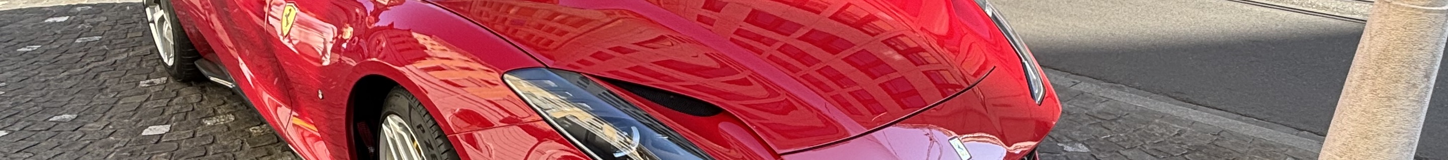 Ferrari 812 Superfast